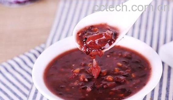 花生皮煮水正确做法 花生皮煮水的好处-1