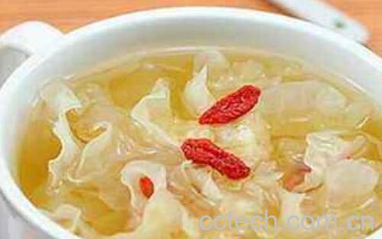 吃银耳的禁忌有哪些 银耳为什么不能天天吃-1