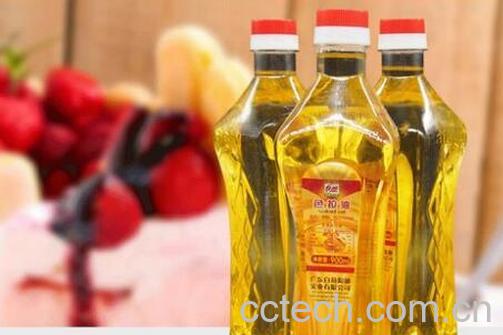 色拉油和调和油的区别 吃色拉油的好处-1