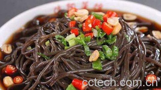 蕨根粉怎么凉拌好吃 正宗蕨根粉凉拌方法-1