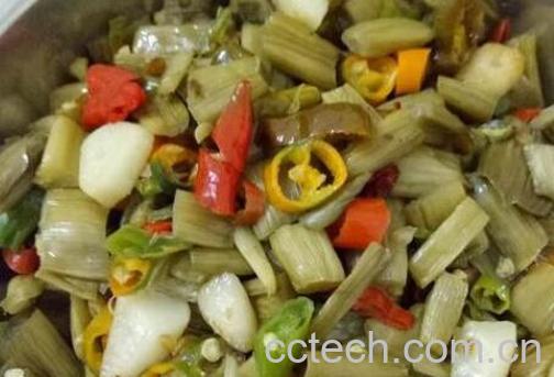 怎样腌制酸芋荷 酸芋荷的制作方法-1