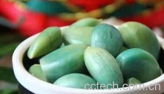 正宗腊八蒜的腌制方法 腊八蒜的功效-1