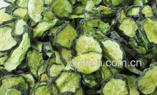 黄瓜干泡水功效与作用-1