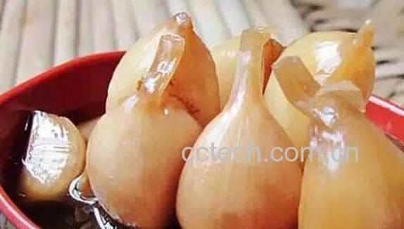 怎样泡糖醋蒜简单好吃-0