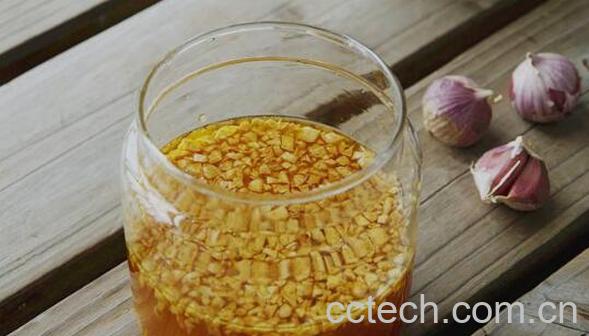 蒜头油怎么做才够香 蒜头油的做法步骤教程-0
