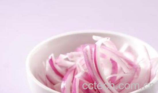 洋葱汁的功效与作用 洋葱汁什么时候喝最好-0