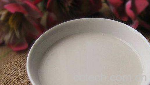 花生浆怎么做才香浓 花生浆的做法教程-1