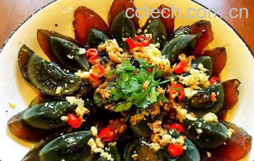 松花蛋不能和什么一起吃 吃松花蛋的禁忌-1