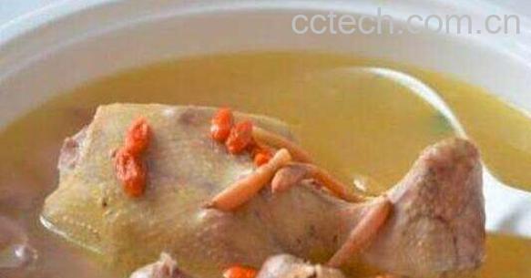 鸽子汤的功效与作用 女人喝鸽子汤的好处-0