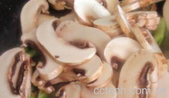 双孢菇怎么做好吃 双孢菇的做法教程-1