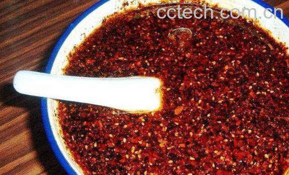 油泼小米椒怎么做好吃 油泼小米椒的做法教程-1