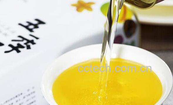 婴儿茶油的作用与功效 婴儿擦茶油有什么好处-0