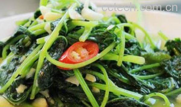 地瓜叶子怎么做好吃 地瓜叶的做法教程-1