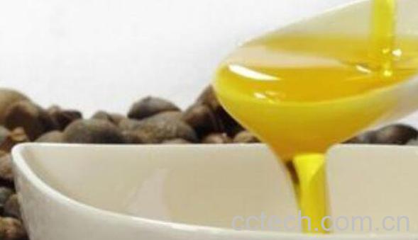 山茶花油的功效和作用 山茶花油的食用方法-1