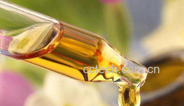 山茶花油的功效和作用 山茶花油的食用方法-0