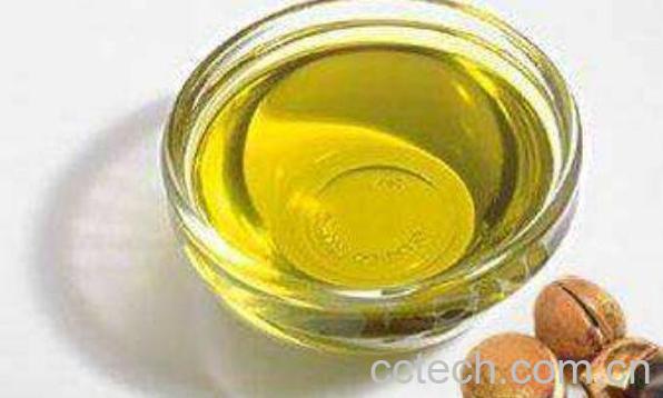 油茶籽油的功效与作用 油茶籽油的好处-0