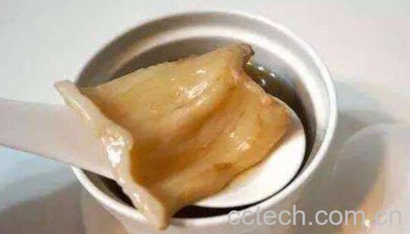 鳘鱼胶好还是黄花胶好 鳘鱼胶适合什么人吃-0