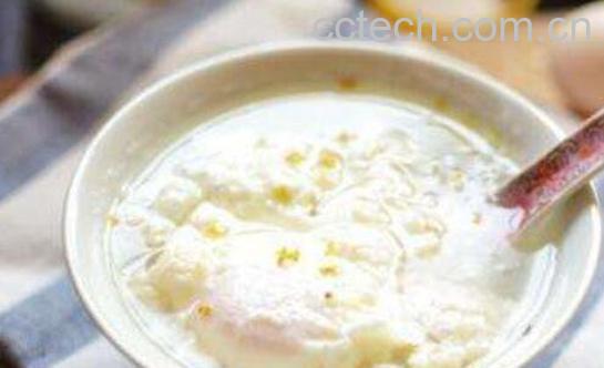 糯米酒煮鸡蛋的功效-0