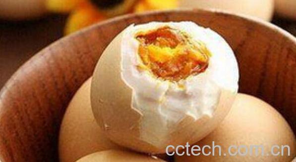 鸡蛋过敏症状有哪些 鸡蛋过敏怎么办-1