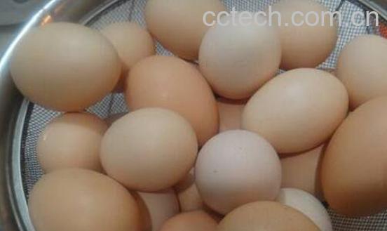 煮鸡蛋怎么好剥皮 煮鸡蛋好剥皮的窍门-1