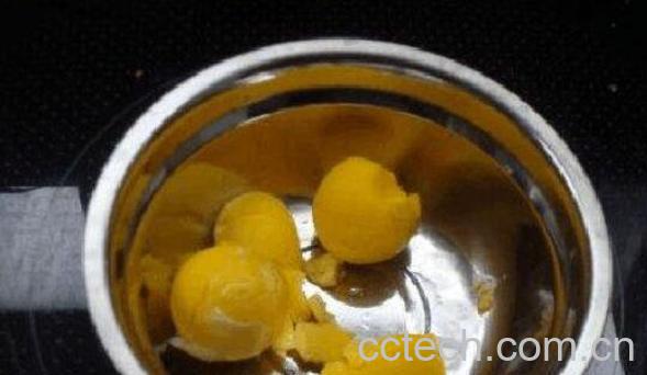  蛋黄油去皱纹的方法 蛋黄油有什么美容功效-1