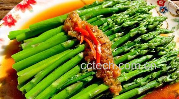 长芦笋怎么做好吃 长芦笋的家常做法-0