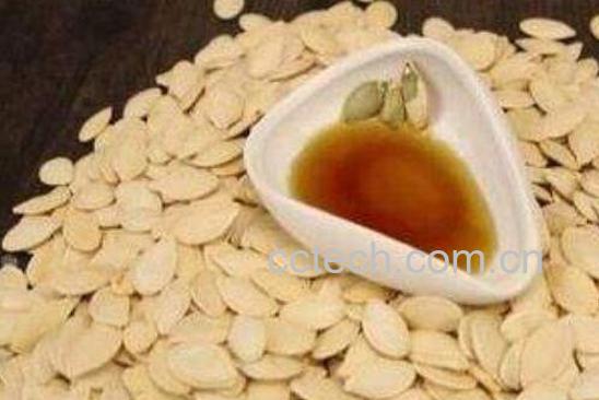 南瓜子油的功效与作用 南瓜子油的副作用-1