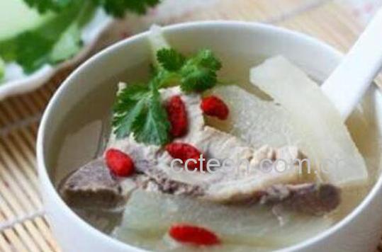 白萝卜汤的功效与作用有哪些-1