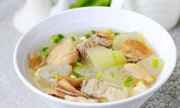 墨鱼干煲汤如何做 墨鱼干和什么煲汤最好-1