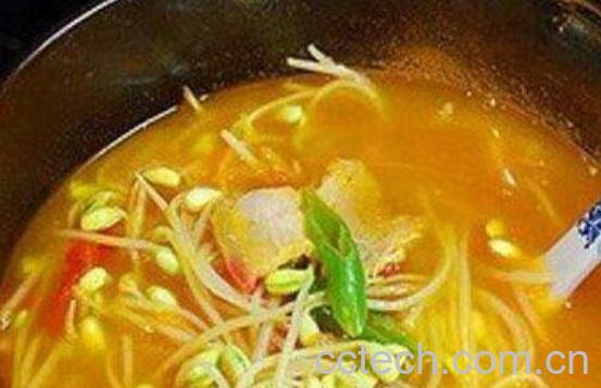 豆芽汤怎么做 家常豆芽汤的做法窍门-1