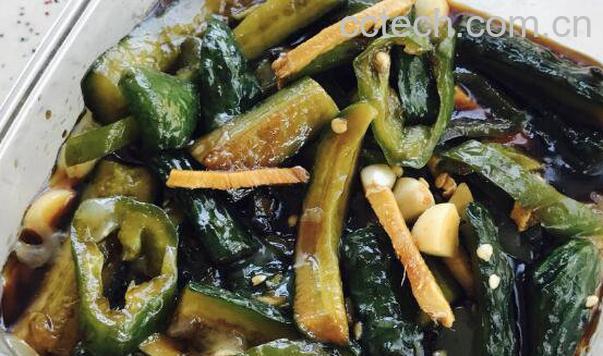 腌黄瓜如何做 家常腌黄瓜咸菜的做法-0
