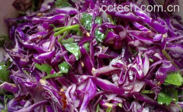 紫甘蓝怎么做好吃 紫甘蓝的经典做法-1