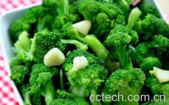 西兰花怎么做好吃 西兰花的家常做法-1