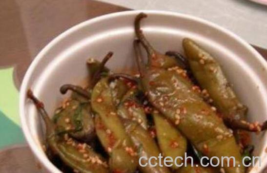 生腌青辣椒怎么做 生腌青辣椒的简单做法-1