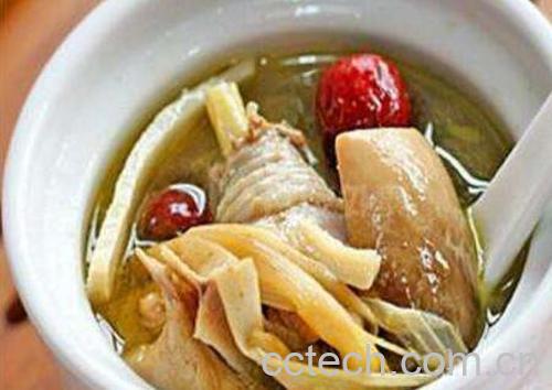 黄花菜怎么吃 黄花菜的家常做法教程-1