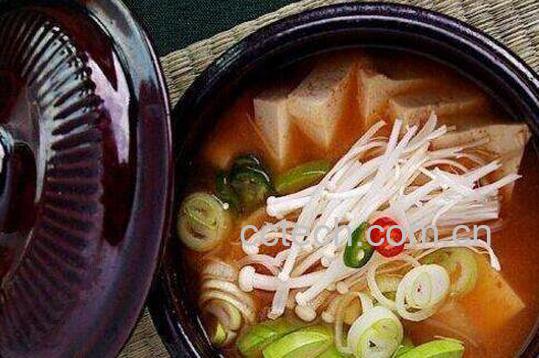 大酱汤怎么做 韩式大酱汤的做法-1