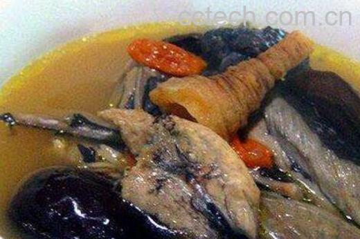 乌鸡汤如何做好喝 乌鸡汤的做法大全-0