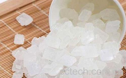 冰糖有什么功效 冰糖的功效与作用介绍-0