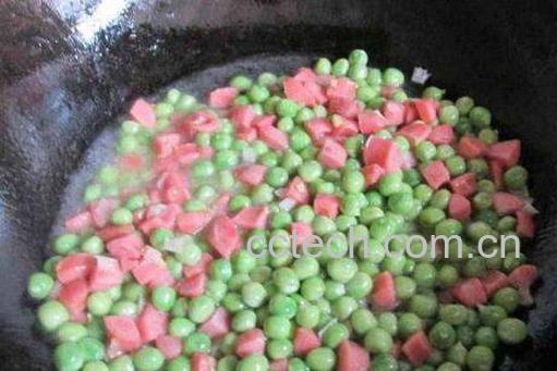 豌豆怎么去皮 去皮豌豆怎么吃-1