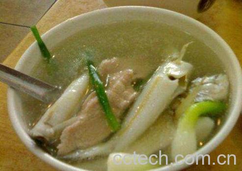 鱼仔汤的功效与作用及制作方法-1