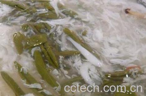  银鱼莼菜怎么做 银鱼莼菜汤的做法-1