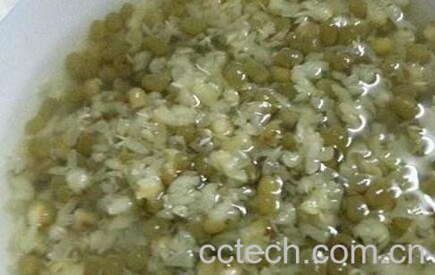 绿豆饭的功效和禁忌-1