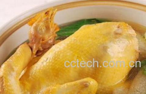 公鸡炖汤的好处和坏处-1