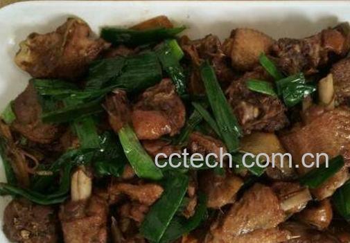 怎么炒鸭肉好吃又简单-1