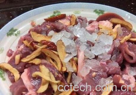 冰糖蒸猪心的功效与作用-0