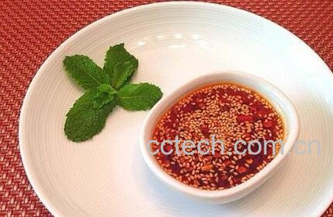 辣椒油如何做好吃 自制辣椒油窍门-0