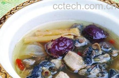 乌鸡炖乌鱼有什么功效-0