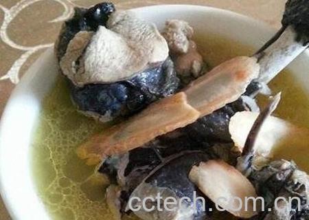 乌鸡炖乌鱼有什么功效-1