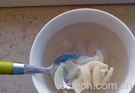 冰糖蒸蒜的功效与作用及制作方法-0