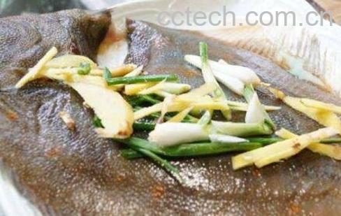 比目鱼如何做好吃 比目鱼的做法-1